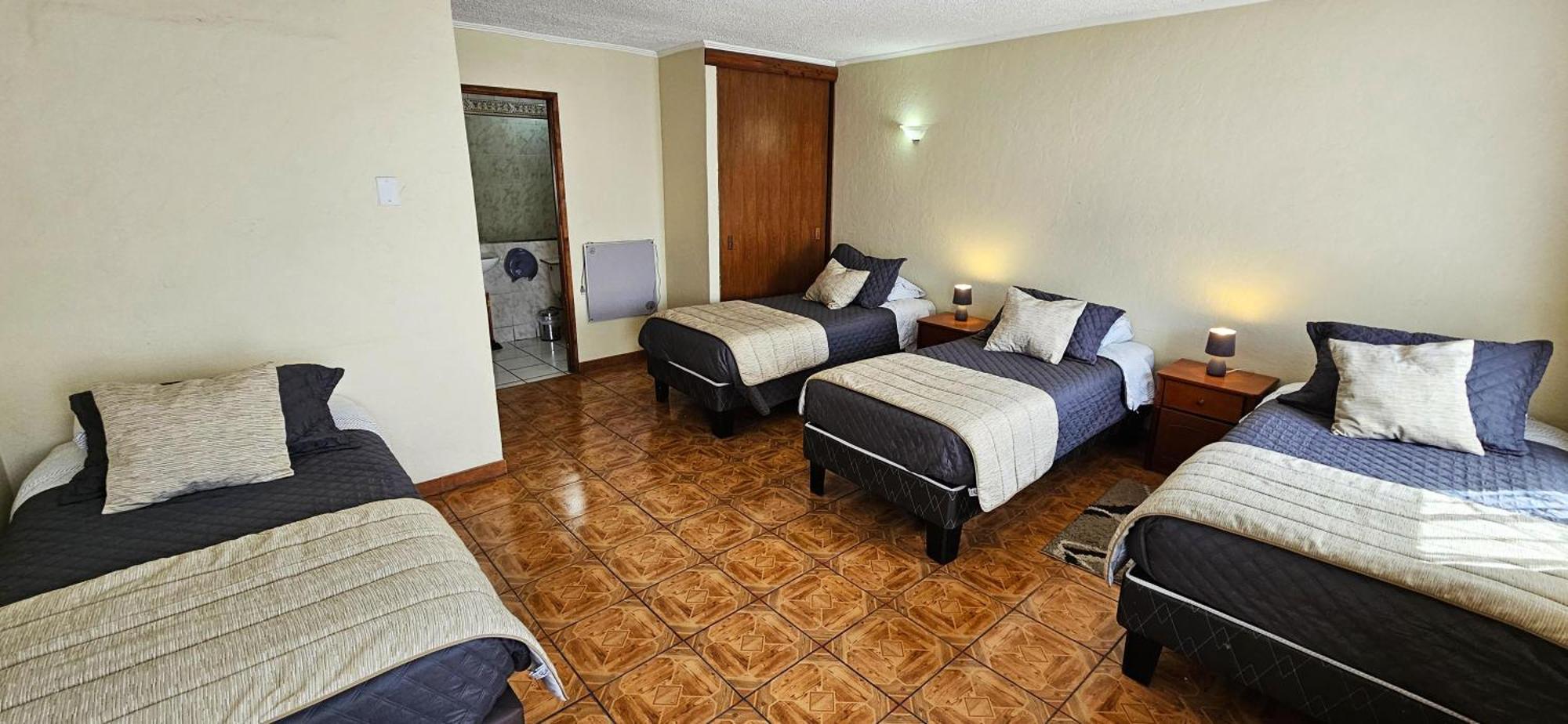 Hostal De Colon ลาเซเรนา ภายนอก รูปภาพ