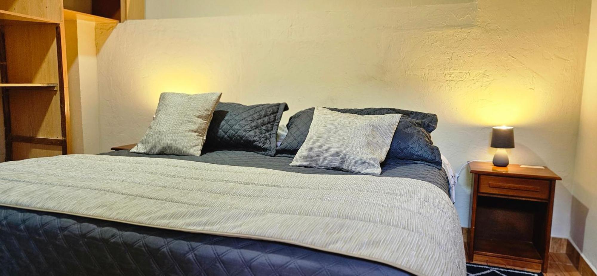 Hostal De Colon ลาเซเรนา ภายนอก รูปภาพ