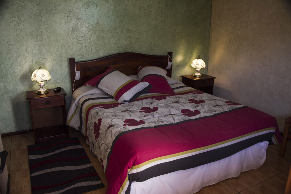 Hostal De Colon ลาเซเรนา ภายนอก รูปภาพ