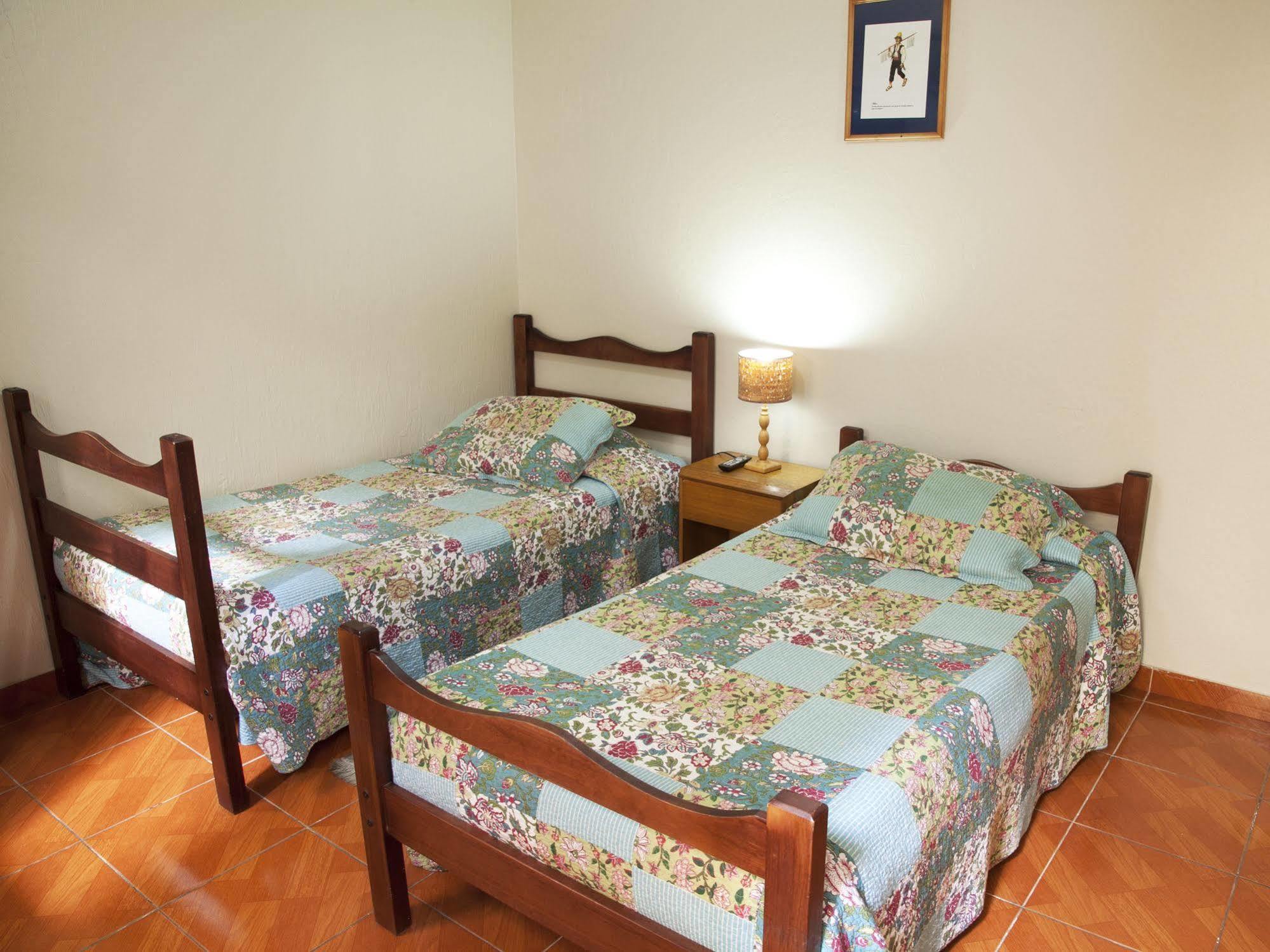 Hostal De Colon ลาเซเรนา ภายนอก รูปภาพ